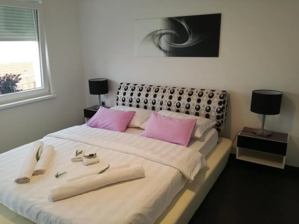 Apartment Andro Dramalj