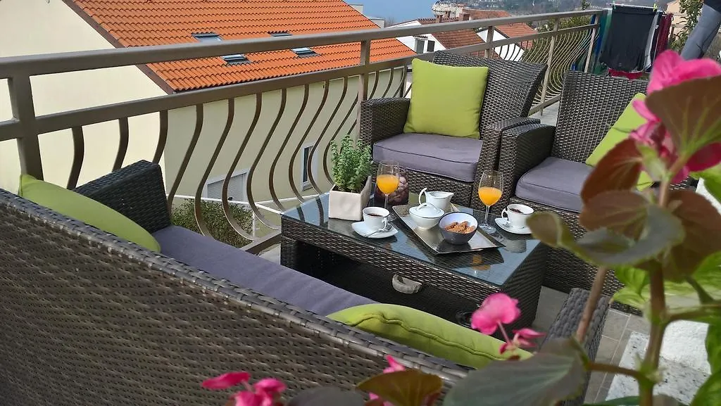 Apartment Andro Dramalj